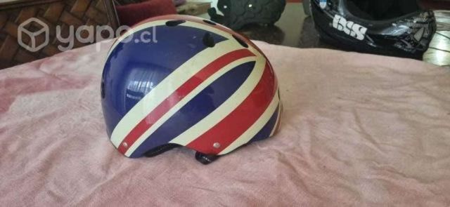 Casco Nutcase Inglaterra Nuevo