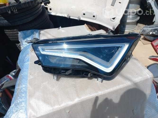 Óptico izquierdo SEAT ATECA original impecable