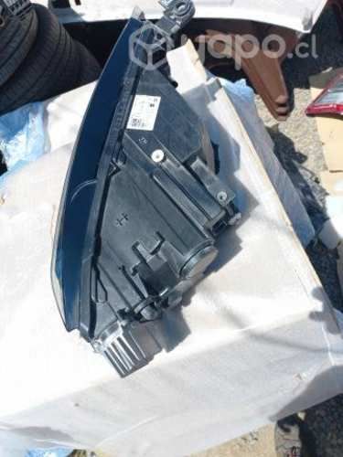 Óptico izquierdo SEAT ATECA original impecable