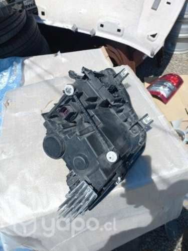 Óptico izquierdo SEAT ATECA original impecable