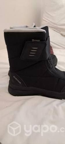 Botas impermeables marca Quechua