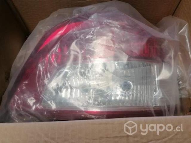 farol Toyota new yaris