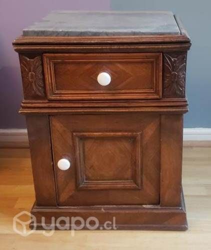 Velador antiguo madera y mármol