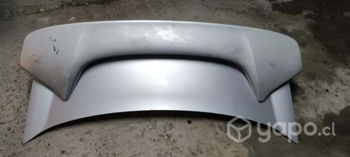 Tapa maletero Subaru impreza