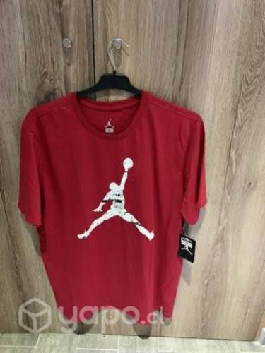 Polera Jordan