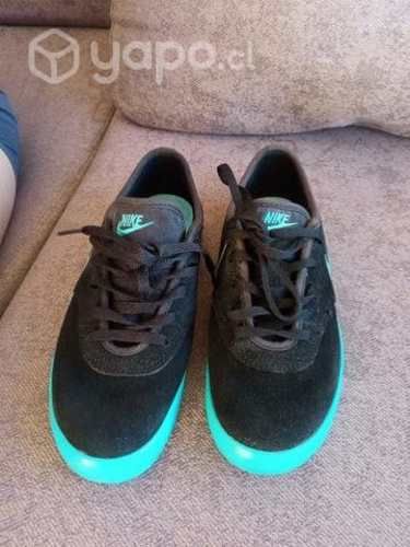Zapatillas Nike 35 .5