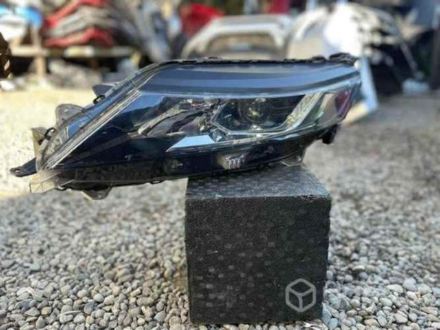 Optico Mitsubishi L200