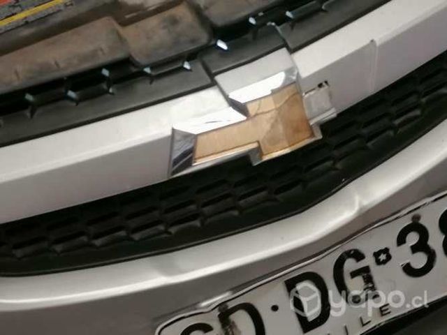 Chevrolet sail 2011 al 2016 emblema delantero