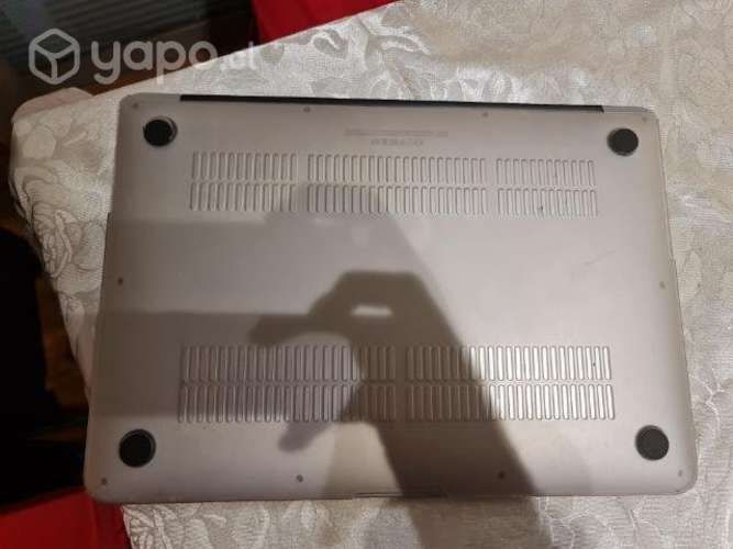 Macbook air 13'3" 2015