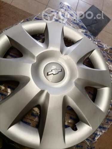 Tapa rueda chevrolet aro 14 x 4 unidades
