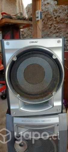 2 parlantes Woofer sony