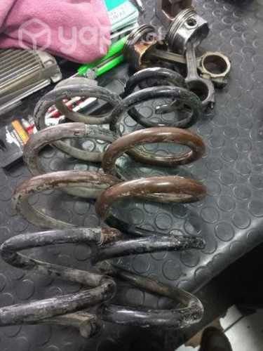 Espirales traseros Toyota rav4 2015. 2.5