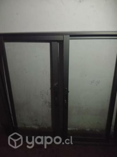 Ventana de aluminio mate