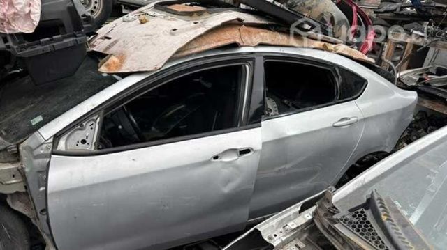 Puerta chofer dodge dart