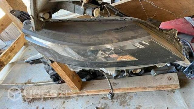 Óptico Mitsubishi l200 2022