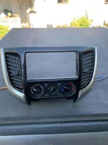 Comando calefacción Mitsubishi l200 2016 a 2021
