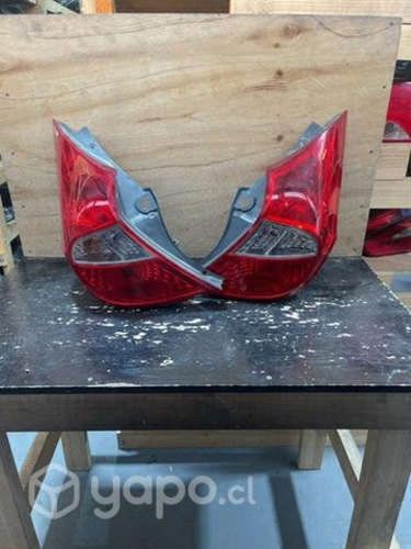 Foco trasero Hyundai accent hb