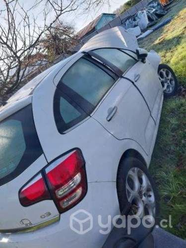 Foco citroen c3 1.6 2014