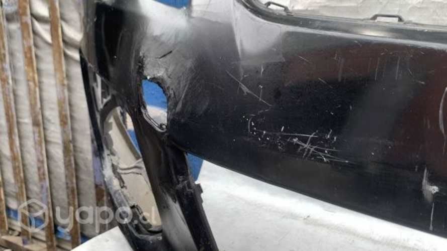 Parachoque delantero Suzuki Swift