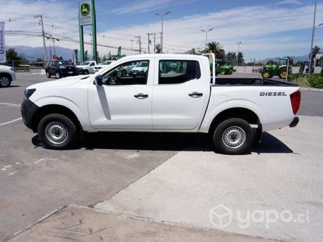 Nissan np300 2019