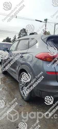 Puerta trasera izquierda Hyundai Tucson 2020