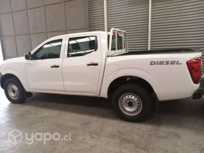 Nissan np300 2020