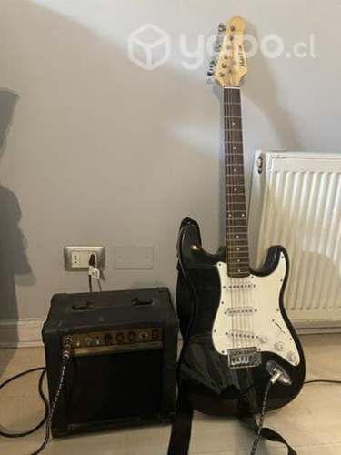 guitarra más parlante Maxtone