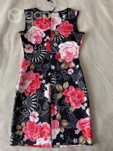 Vestido estampado marca Wados nuevo talla XS
