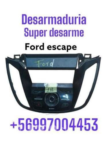 Radio con pantalla original Ford escape
