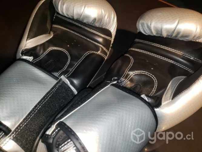 Guantes de boxeo