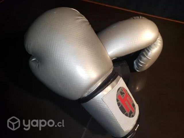 Guantes de boxeo