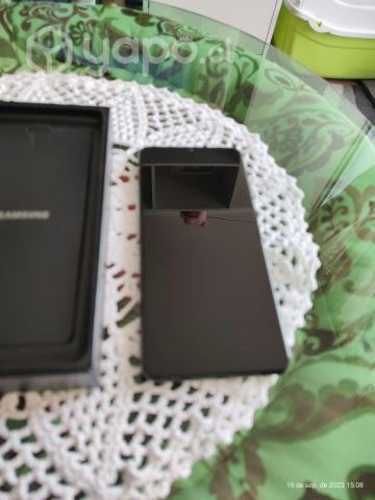 Samsung Galaxy S21 Plus