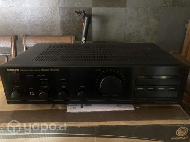 Amplificador ONKYO A 812 CG