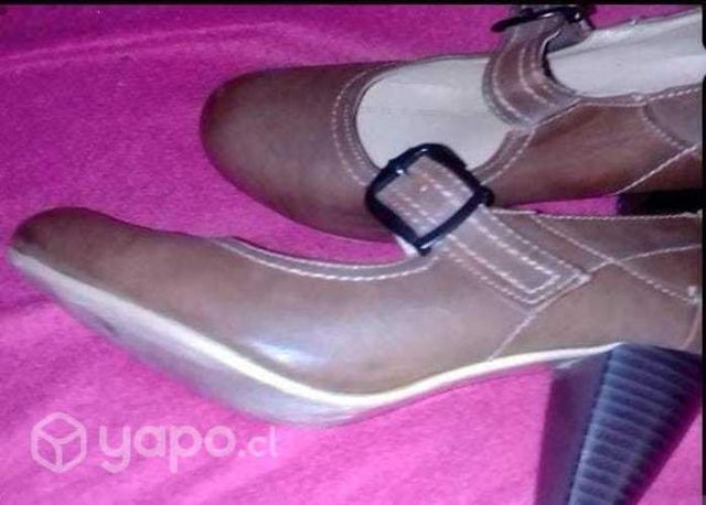 Lindo zapato número 38