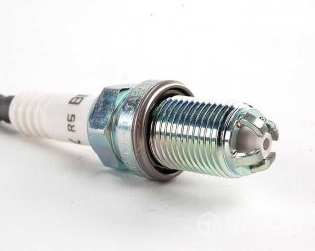 Bujia Audi 80/100/90/A4/A6/A8/A3/TT/A2/Allroad +