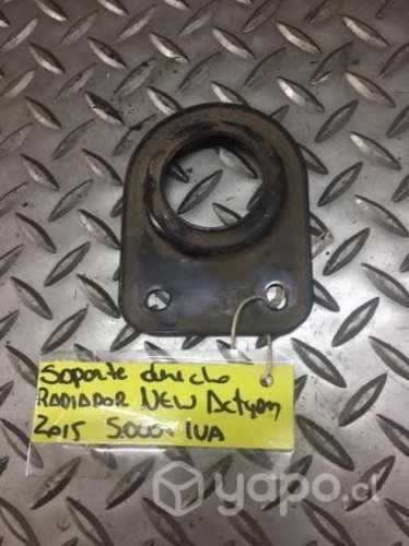 Soporte radiador agua super Ssangyong New actyon