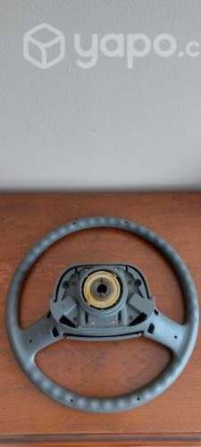 Volante Suzuki Maruti