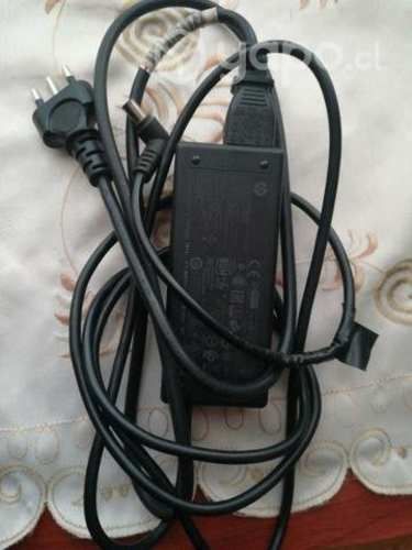 Cargador original HP