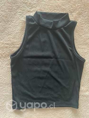 Crop negro, talla S