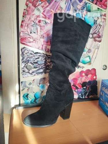 Botas bucaneras de gamuza Weide