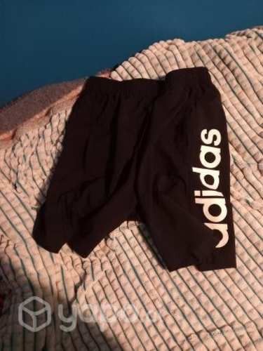 Short adidas talla S original