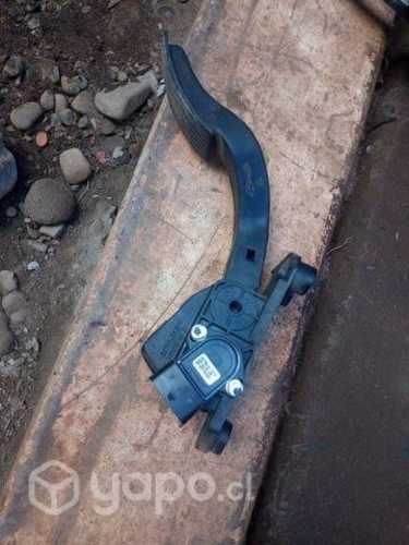 Pedal aceleración Kia soul 2014