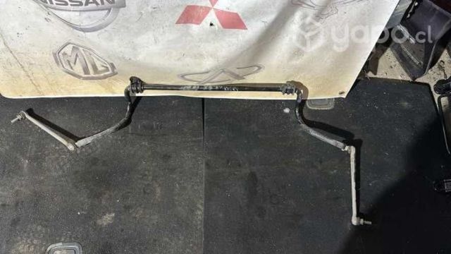 Barra estabilizadora Nissan kicks