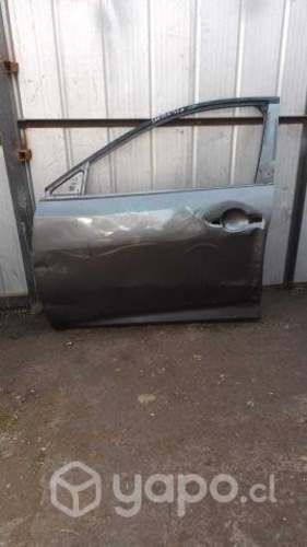 Puerta Sentra 2021 a 2023 delantera LH 1.4