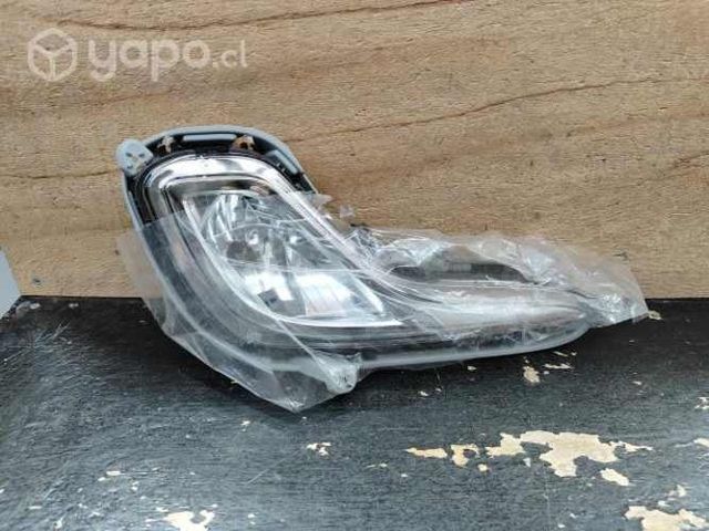 Neblinero Hyundai accent RB Rh nuevo original /m0