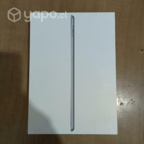 Ipad 9.7 Space Gray casi nuevo