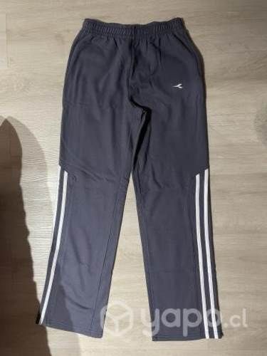 Pantalón buzo gris niño talla 16