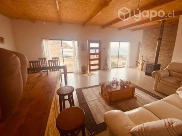 Se vende hermoso terreno con 2 casas
