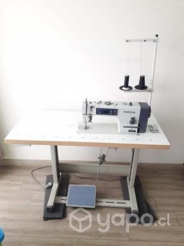 Remato máquina de coser profesional typical