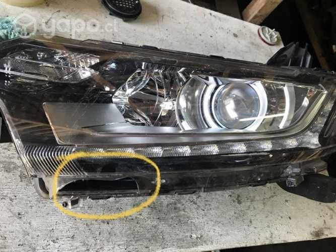 Óptico/foco Mitsubishi Outlander